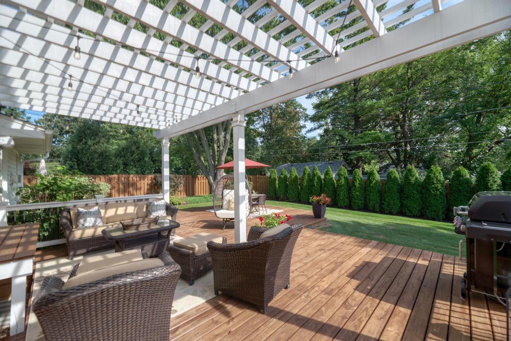 22W425 Broker Road, Medinah, IL 60157