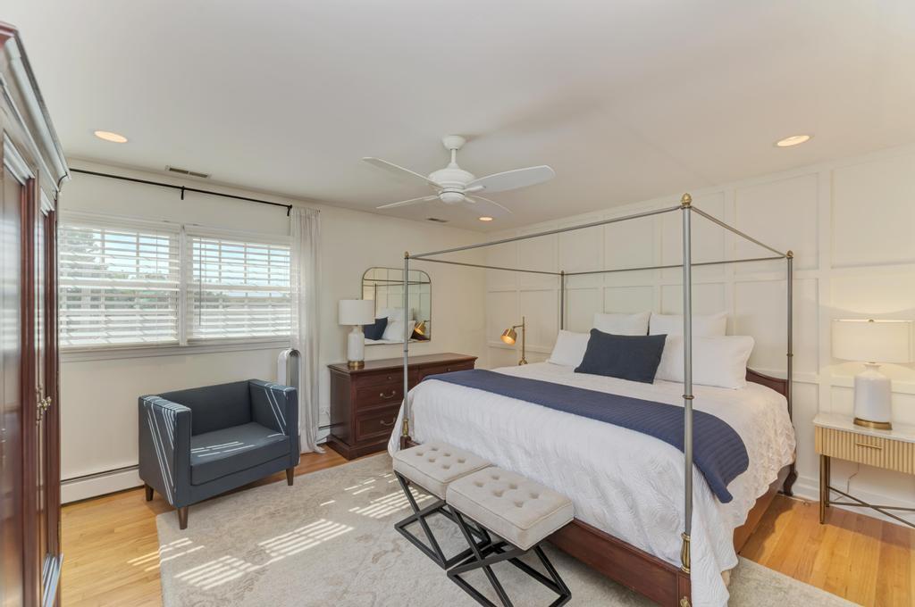 22W425 Broker Road, Medinah, IL 60157