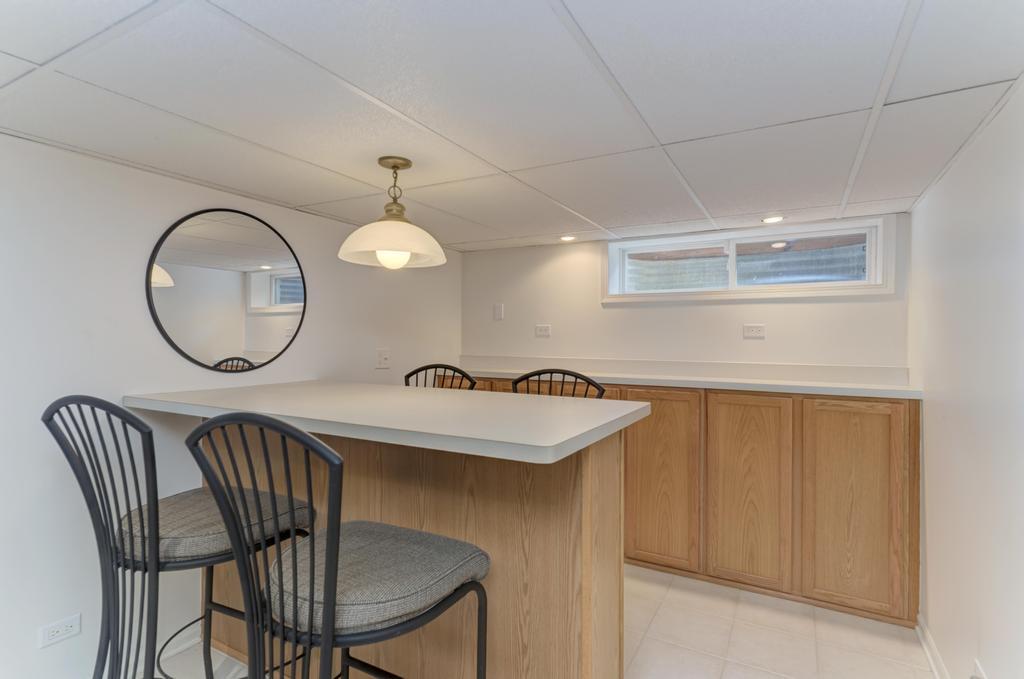 22W425 Broker Road, Medinah, IL 60157