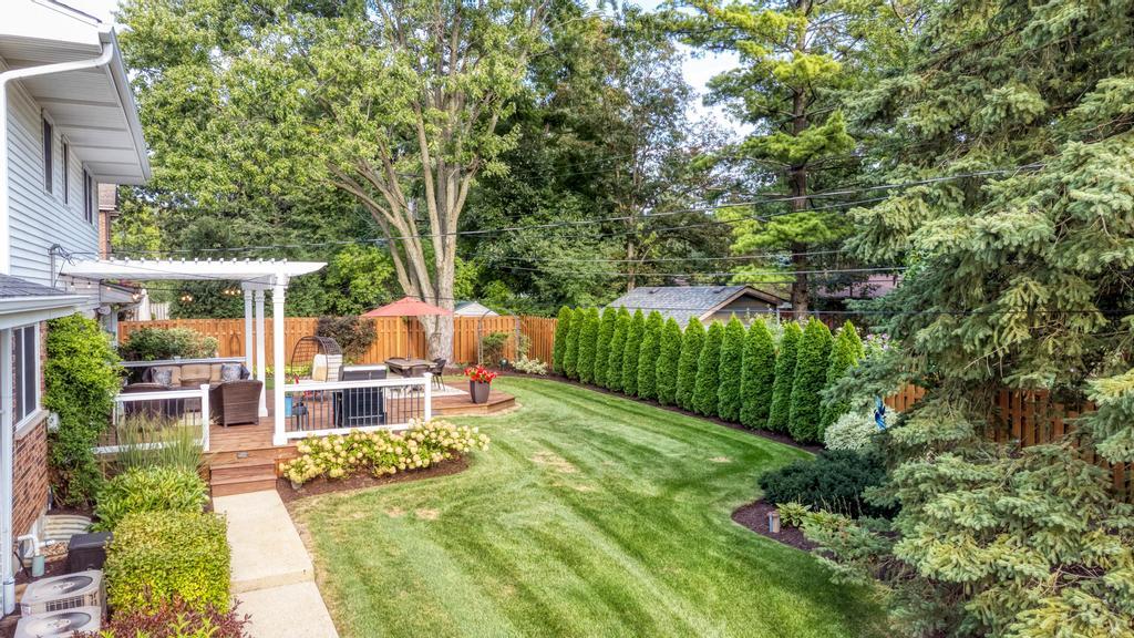 22W425 Broker Road, Medinah, IL 60157