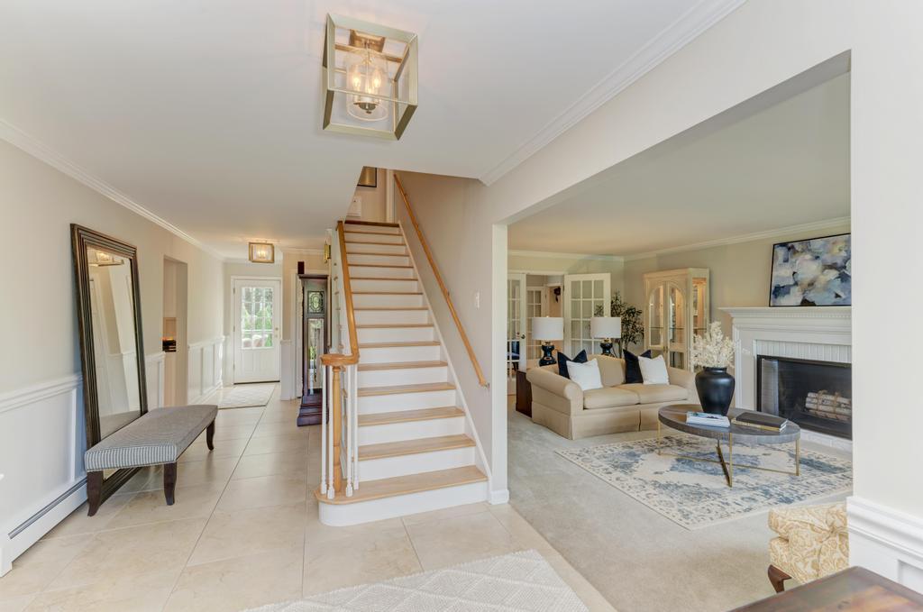 22W425 Broker Road, Medinah, IL 60157