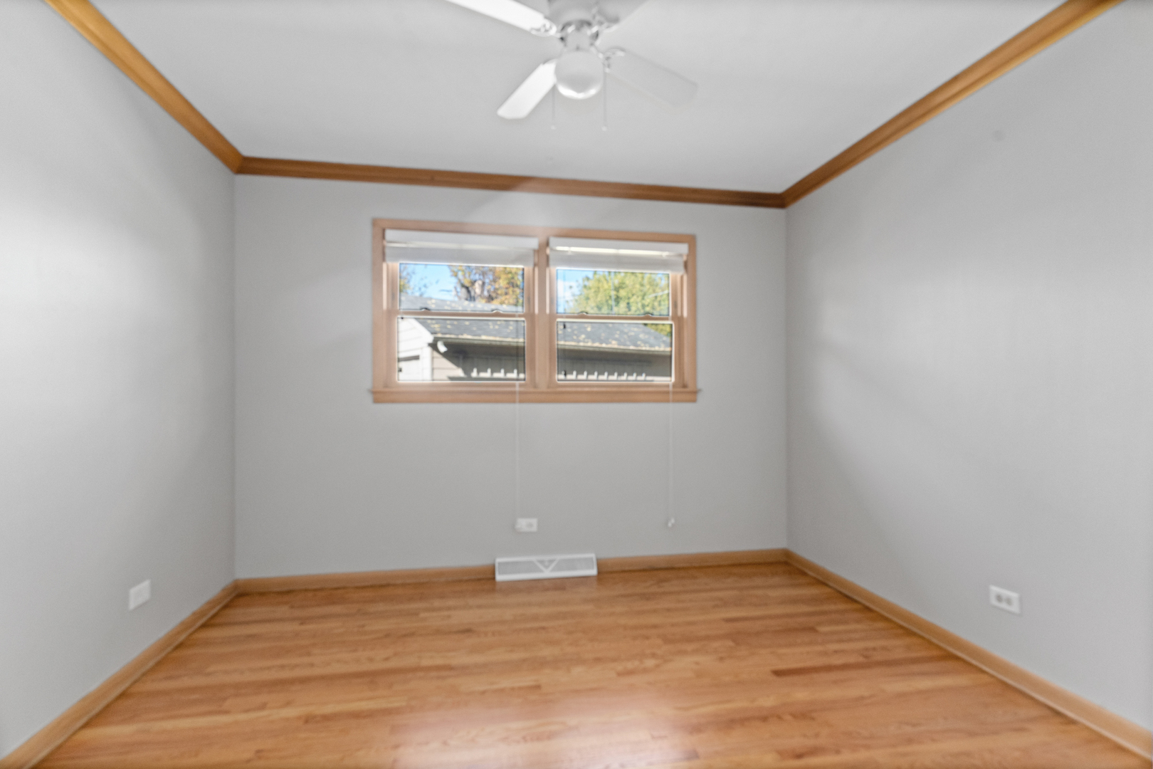 615 Tiffany Drive, Waukegan, IL 60085