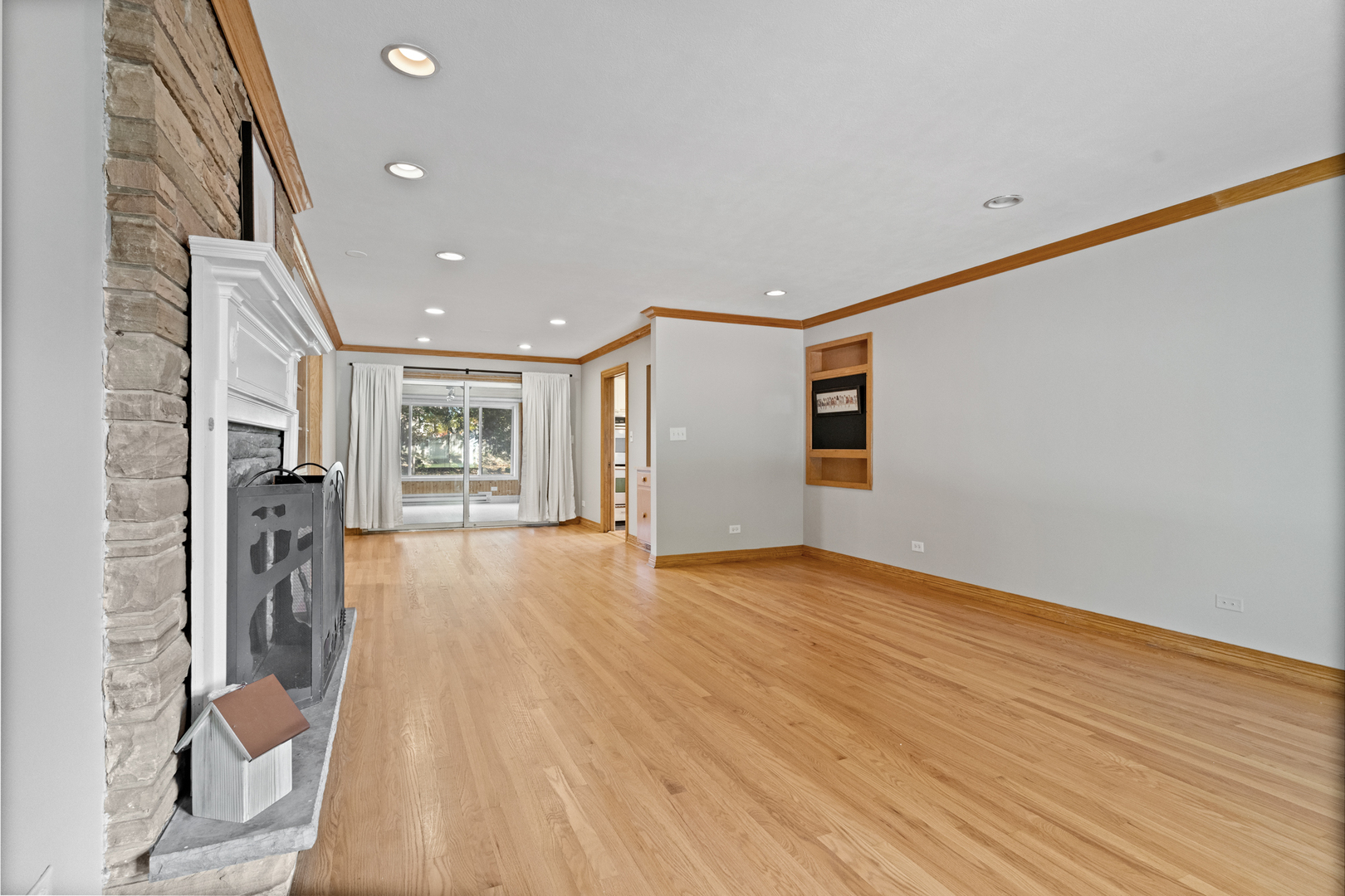 615 Tiffany Drive, Waukegan, IL 60085