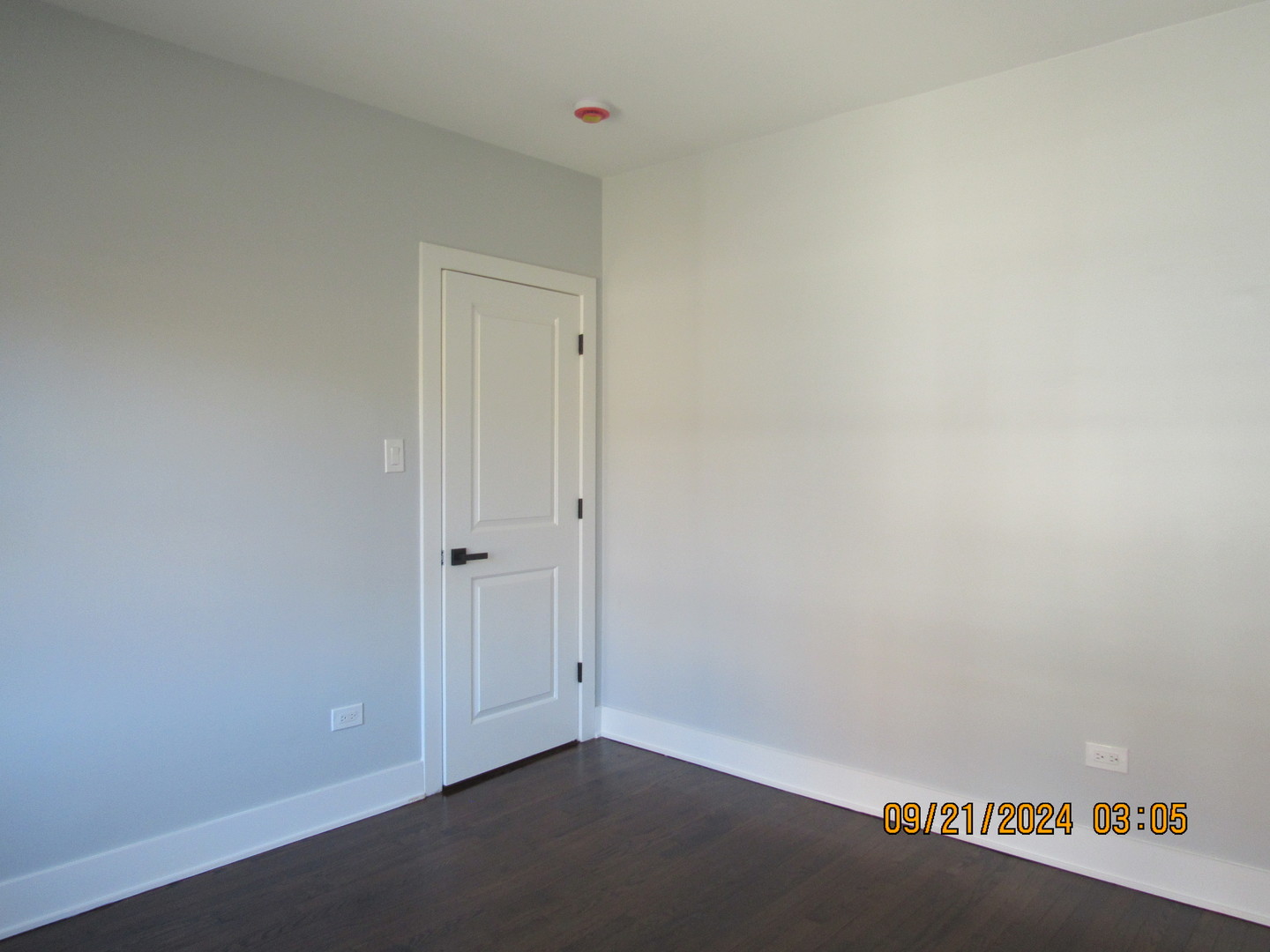 5423 N Sawyer Avenue, Chicago, IL 60625