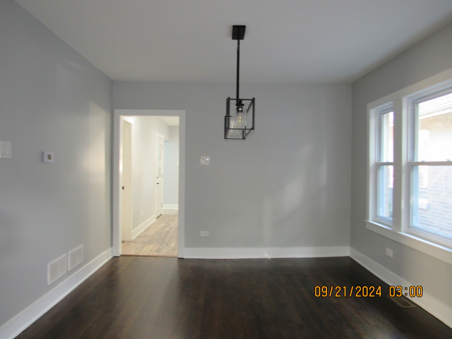 5423 N Sawyer Avenue, Chicago, IL 60625