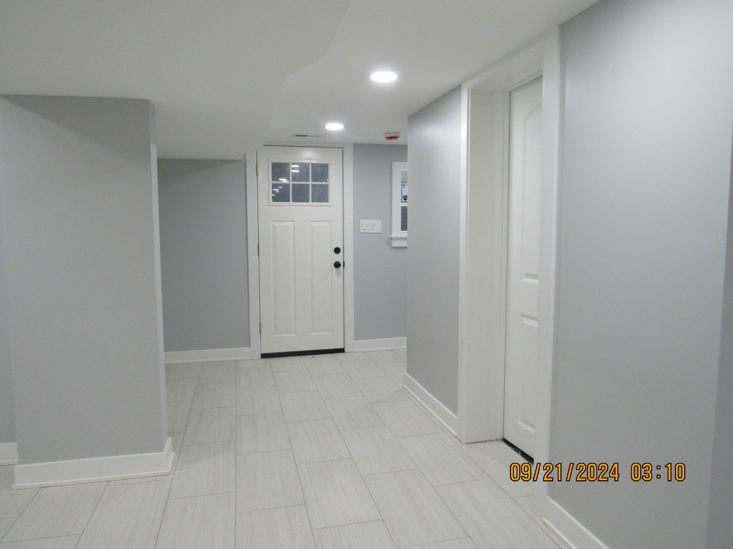 5423 N Sawyer Avenue, Chicago, IL 60625