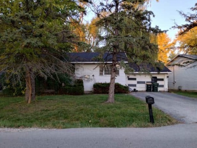 327 Lakewood Drive, Antioch, IL 60002