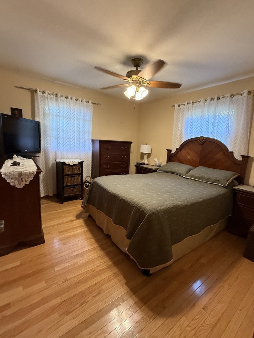 112-114 wright Drive, Utica, IL 61373