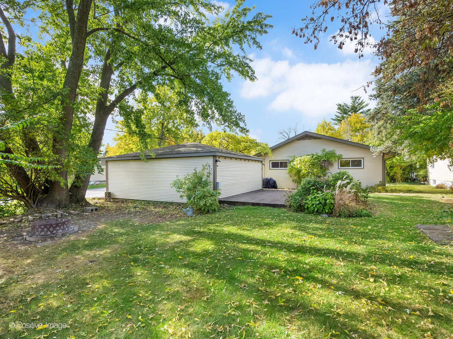 6029 Pershing Avenue, Downers Grove, IL 60516