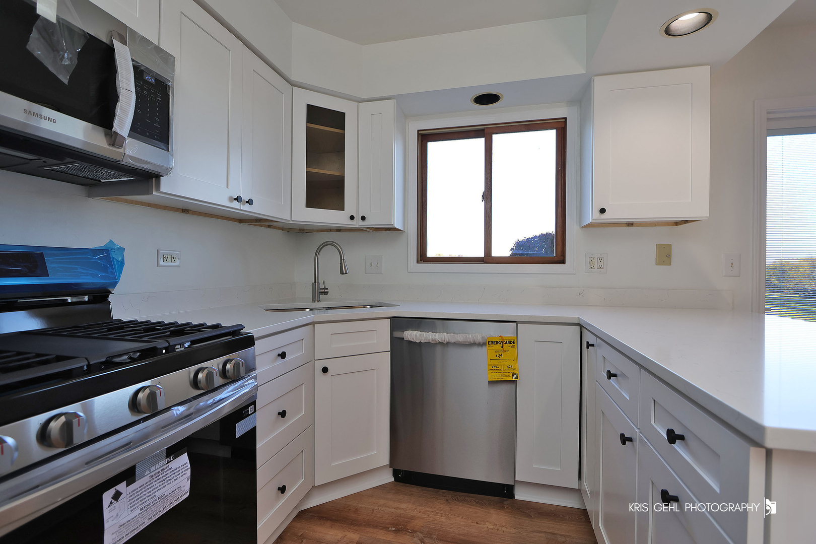 34026 N White Oak Lane, Gurnee, IL 60031