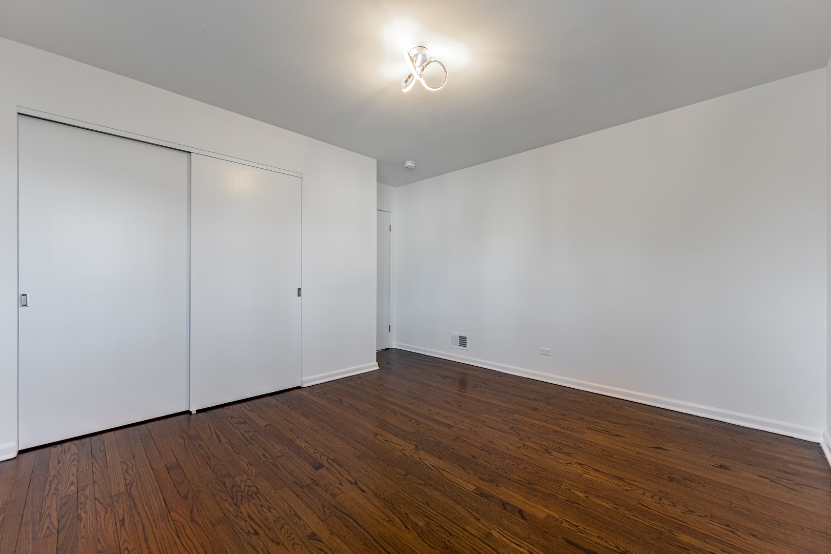 4313 Elm Avenue, Lyons, IL 60534