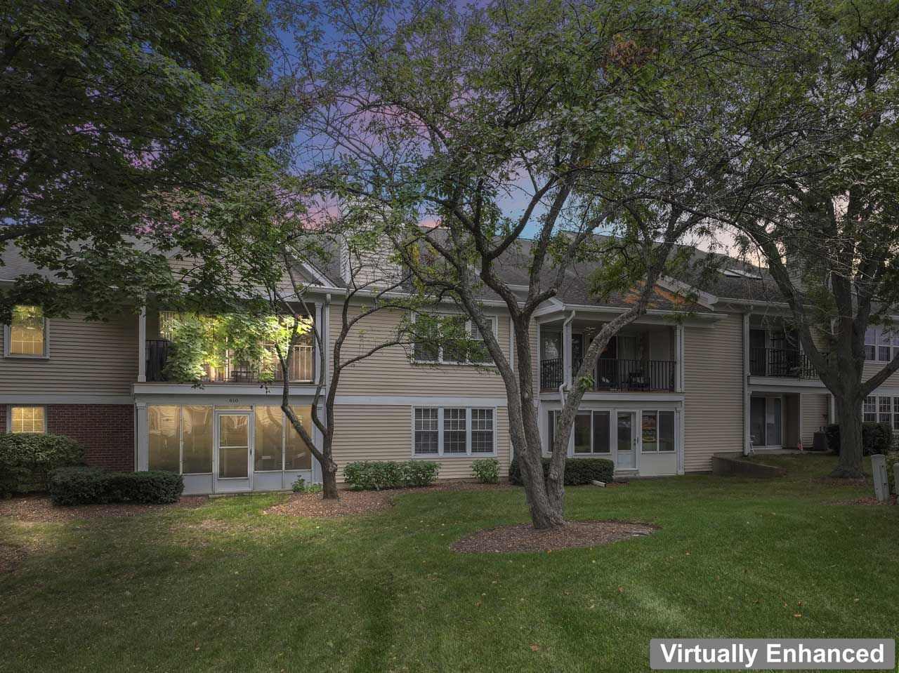 910 Persimmon Lane #A, Mount Prospect, IL 60056