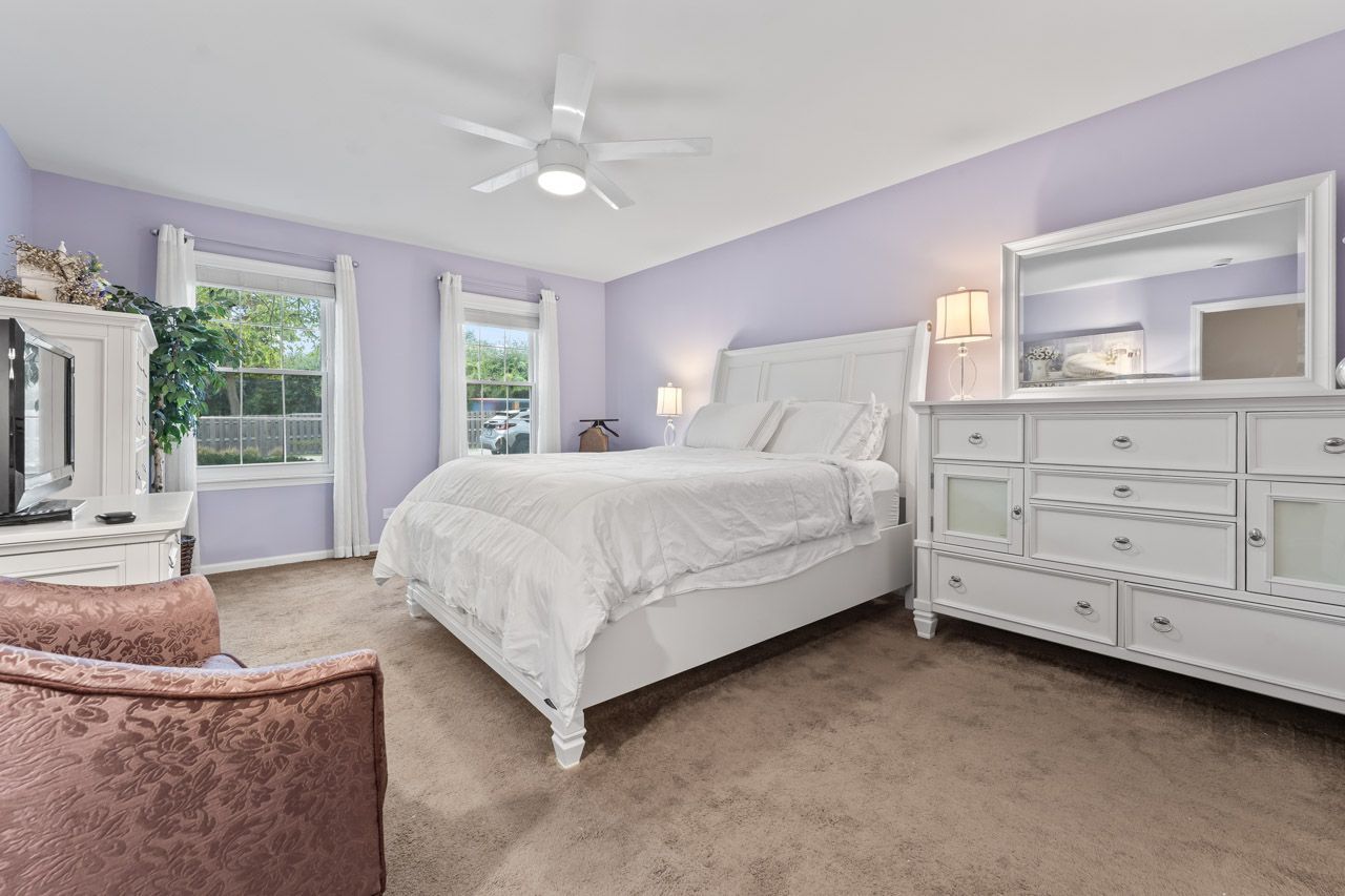 910 Persimmon Lane #A, Mount Prospect, IL 60056