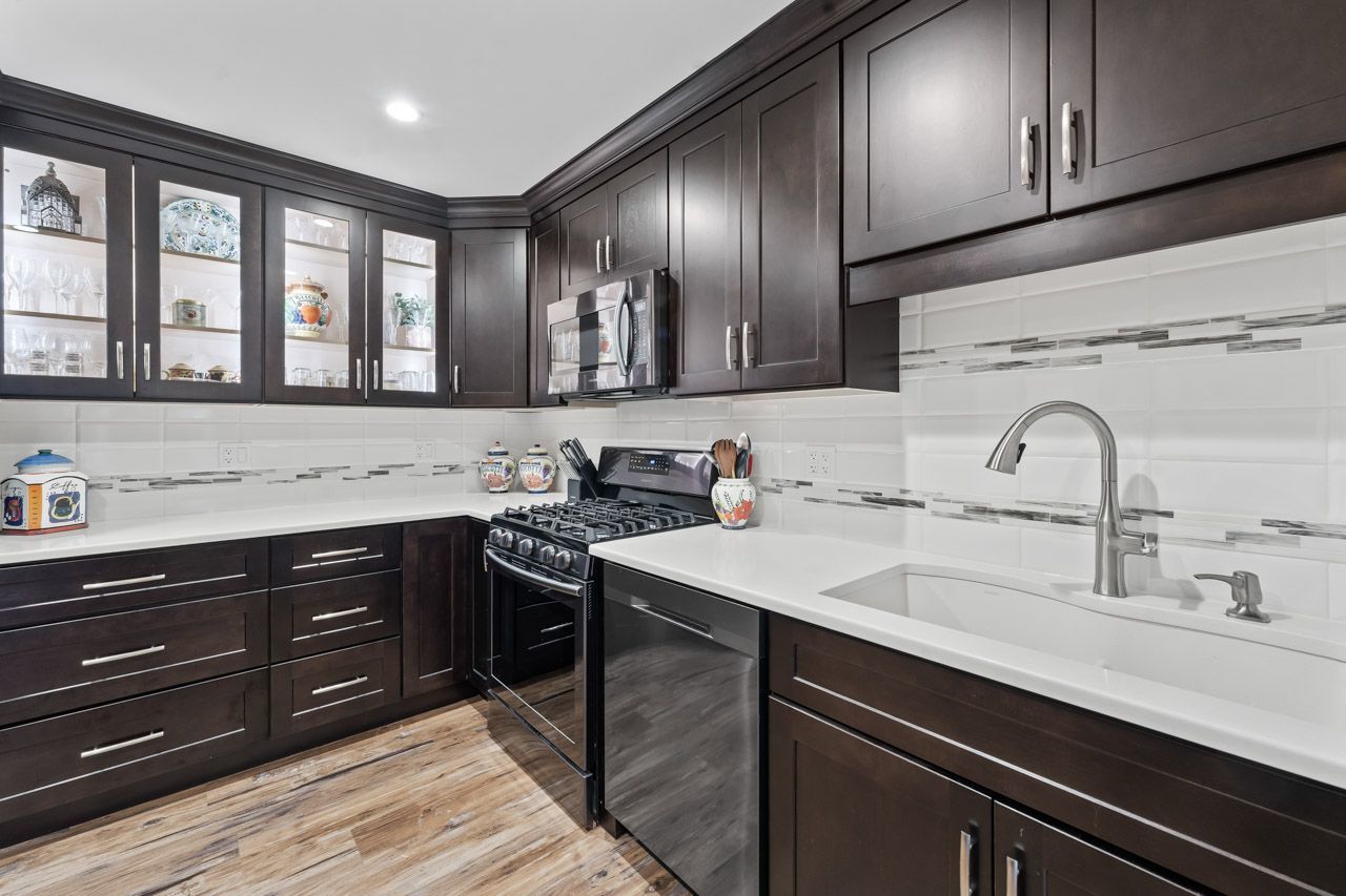 910 Persimmon Lane #A, Mount Prospect, IL 60056