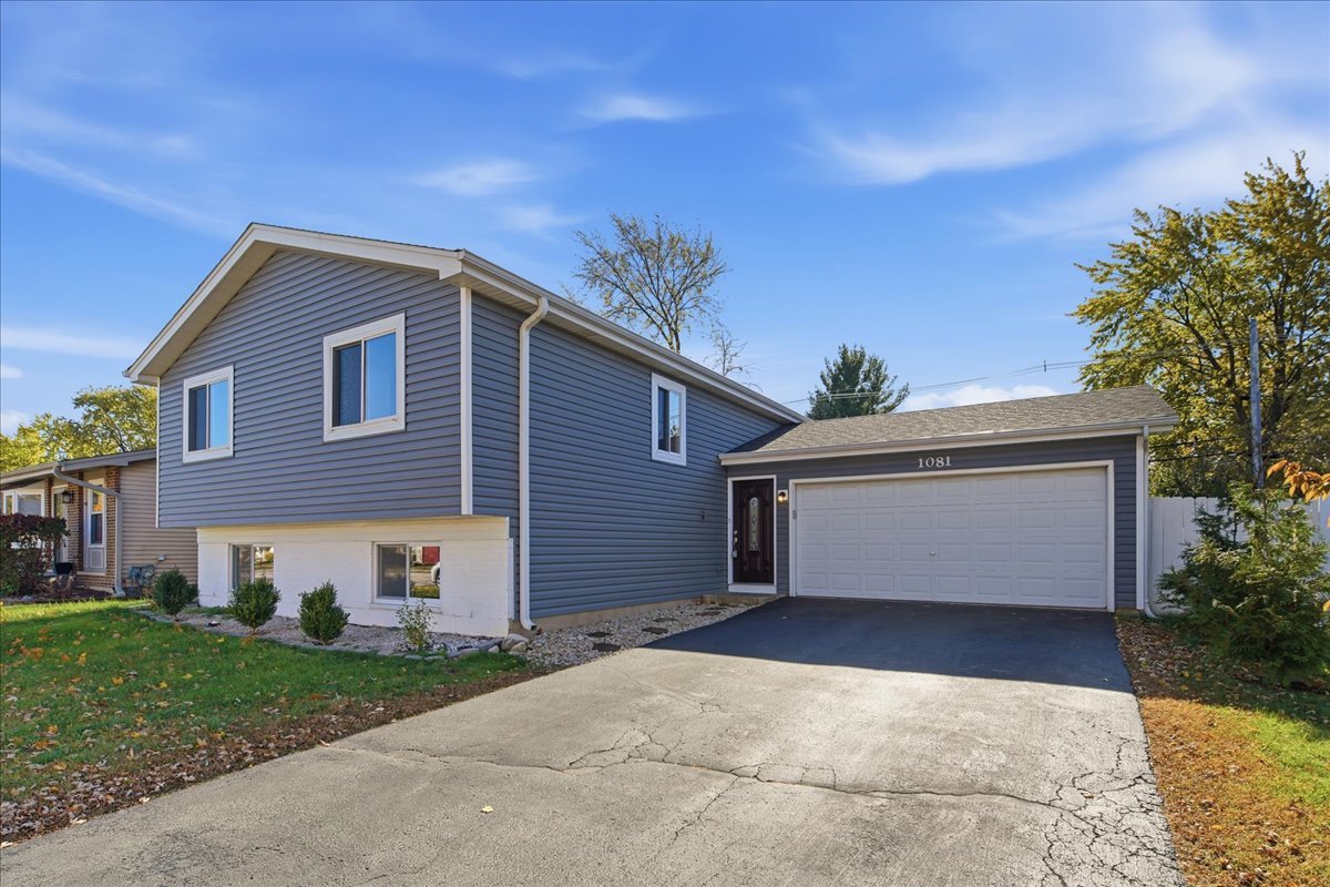 1081 Hunter Street, Lombard, IL 60148