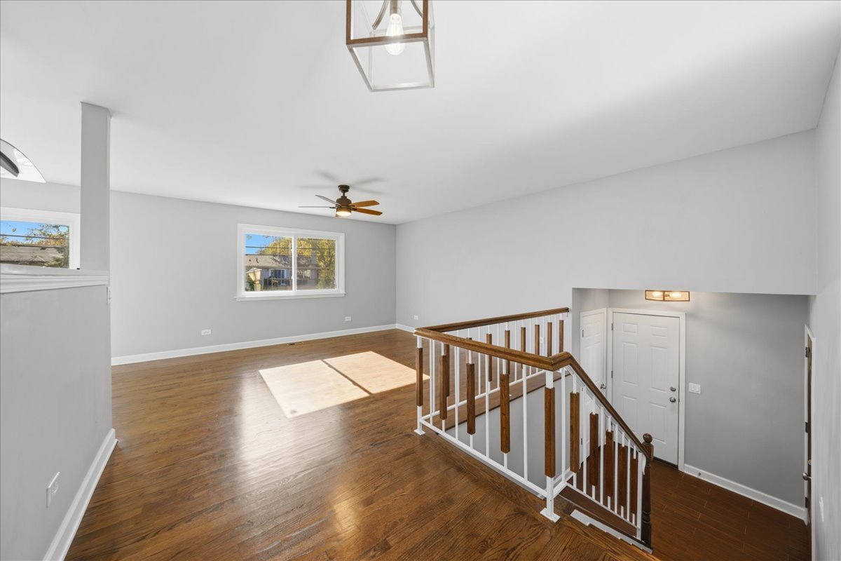 1081 Hunter Street, Lombard, IL 60148