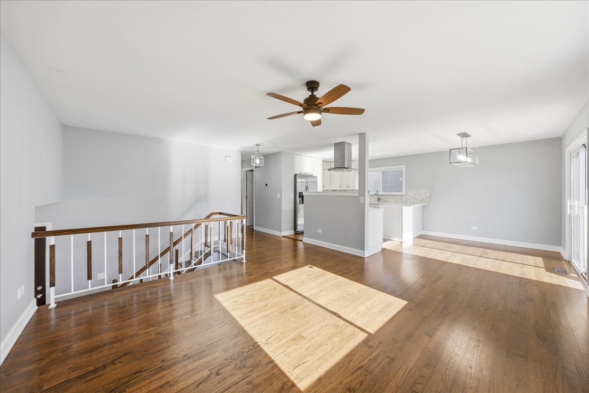 1081 Hunter Street, Lombard, IL 60148