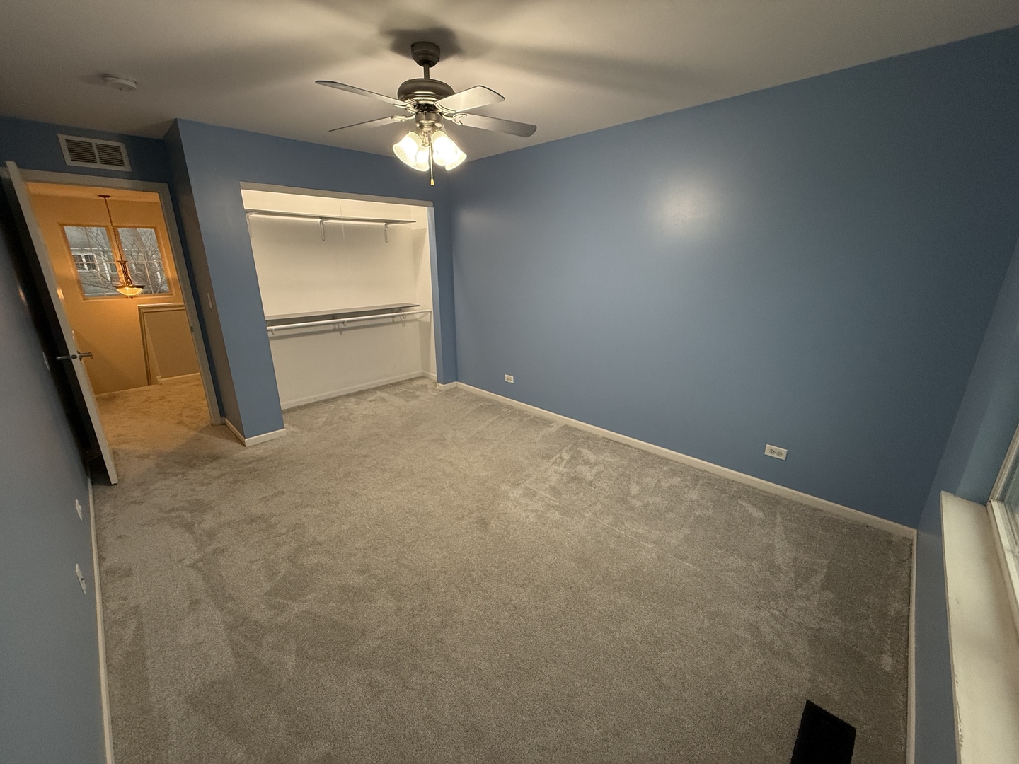 433 Acushnet Street #433, Elgin, IL 60124