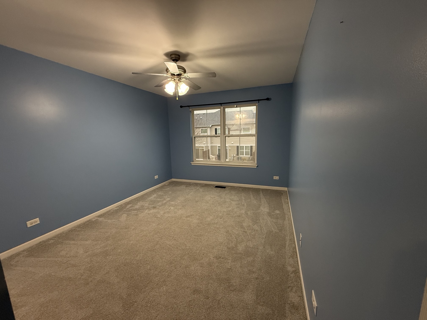 433 Acushnet Street #433, Elgin, IL 60124