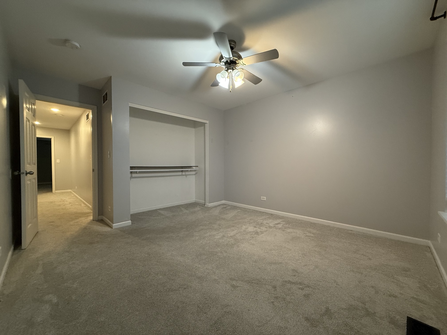 433 Acushnet Street #433, Elgin, IL 60124