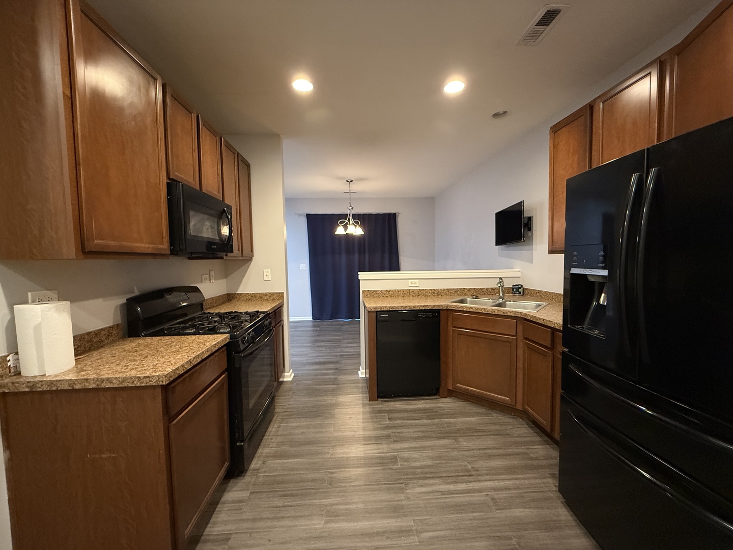 433 Acushnet Street #433, Elgin, IL 60124