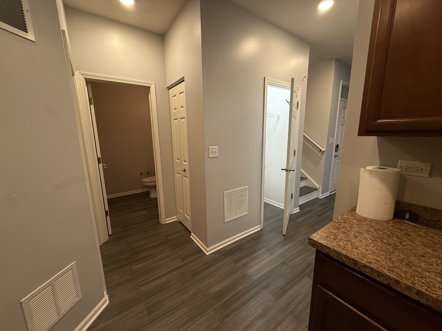 433 Acushnet Street #433, Elgin, IL 60124