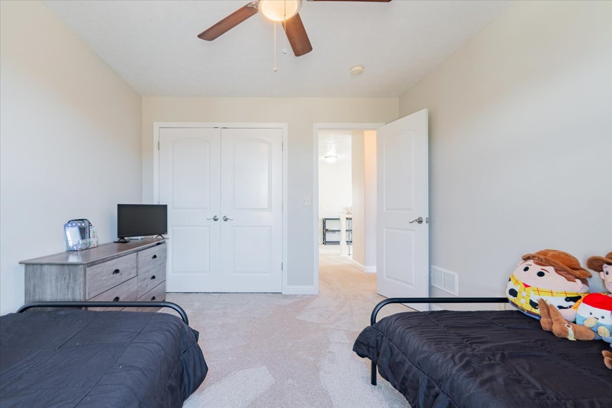 1236 Blue Bill Way, Normal, IL 61761