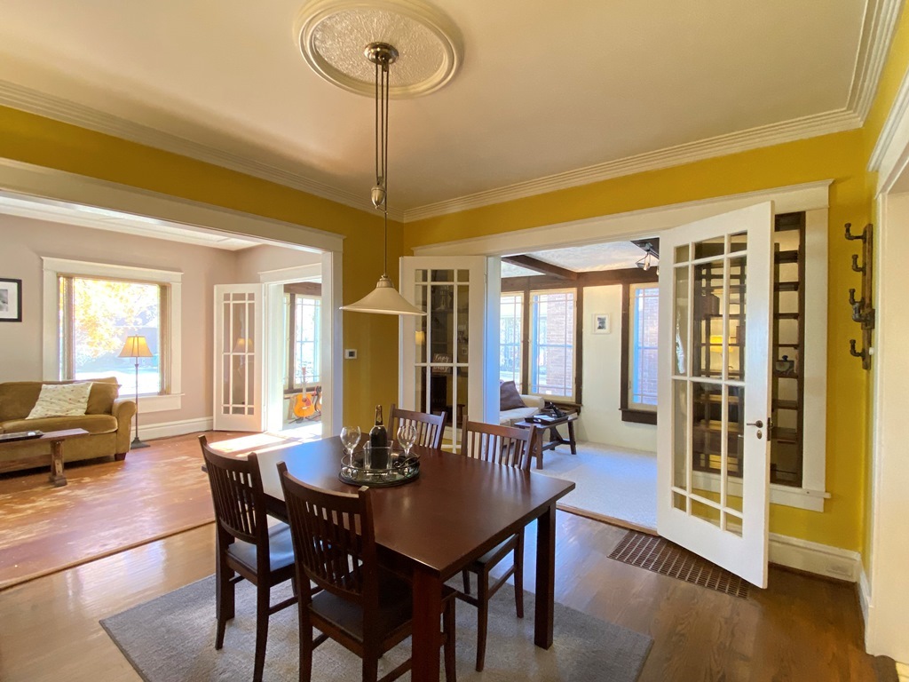 517 N Prairie Avenue, Joliet, IL 60435