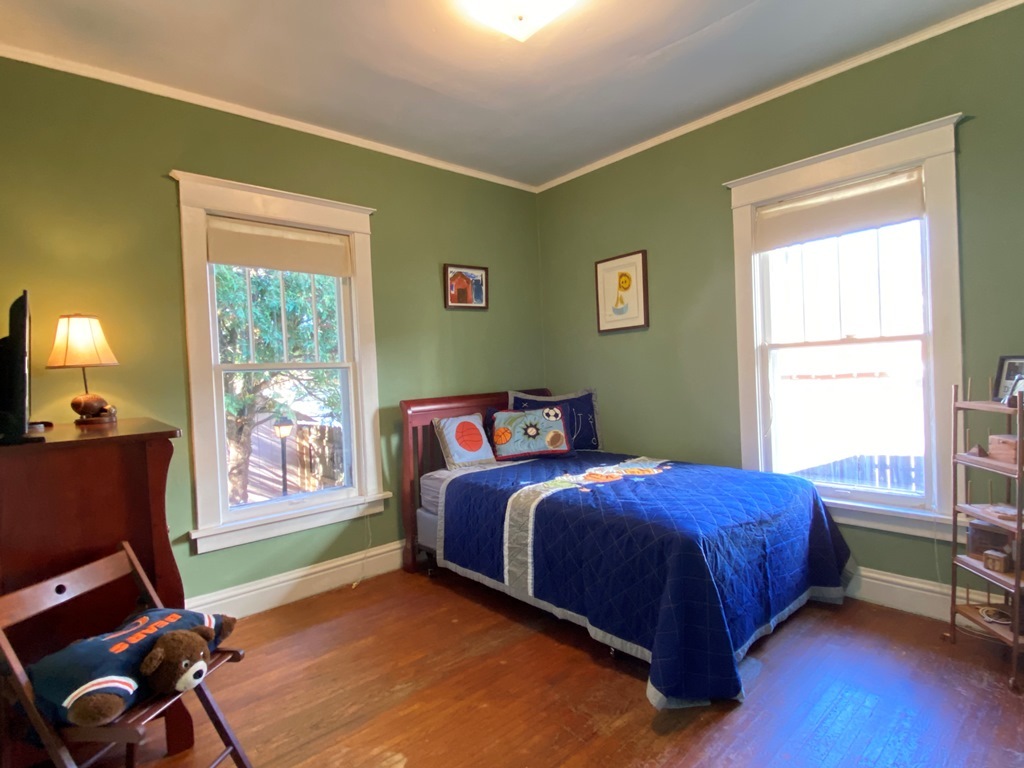 517 N Prairie Avenue, Joliet, IL 60435