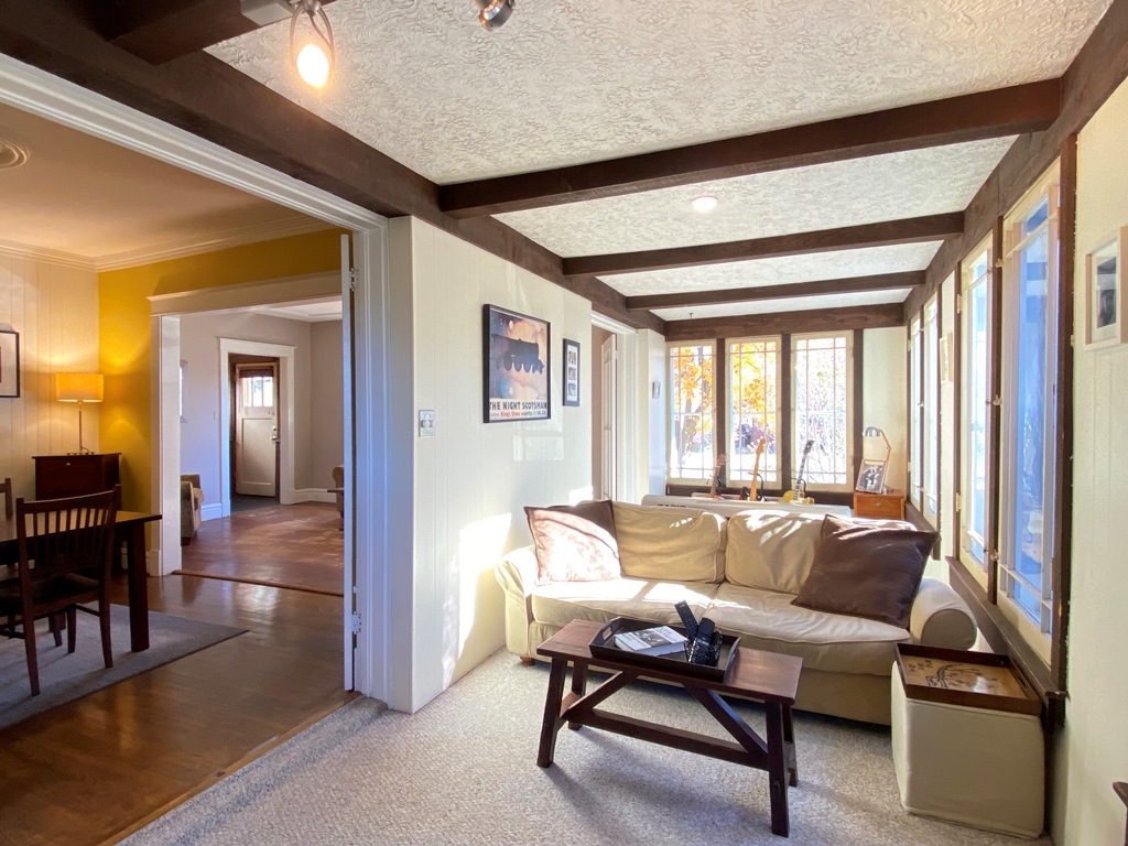 517 N Prairie Avenue, Joliet, IL 60435