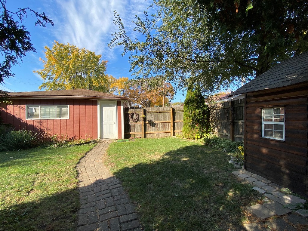 517 N Prairie Avenue, Joliet, IL 60435