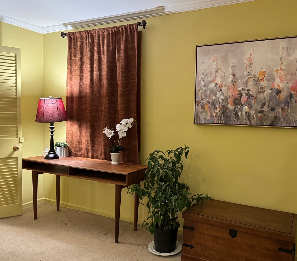 911 E Villa Drive, Des Plaines, IL 60016