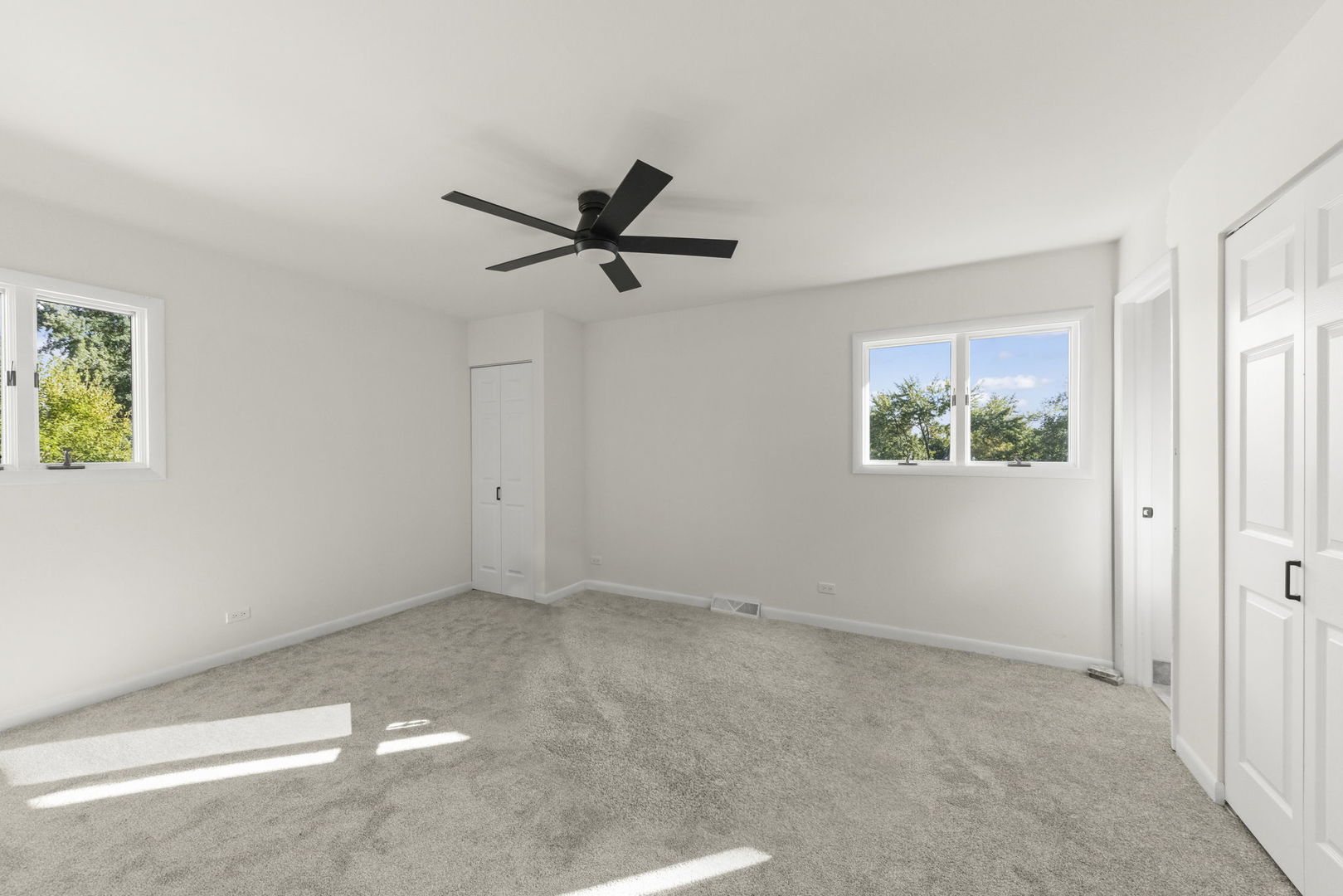 2823 Cooper Court, Woodridge, IL 60517