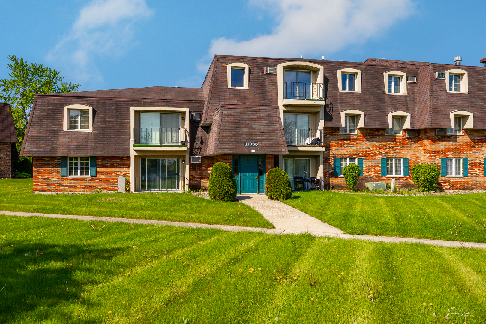 17963 Huntleigh Court #302, Country Club Hills, IL 60478