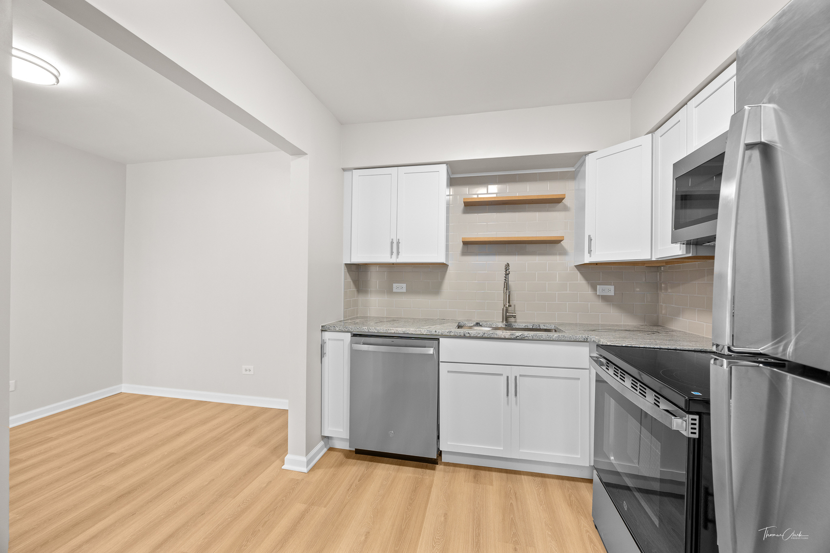 17963 Huntleigh Court #302, Country Club Hills, IL 60478