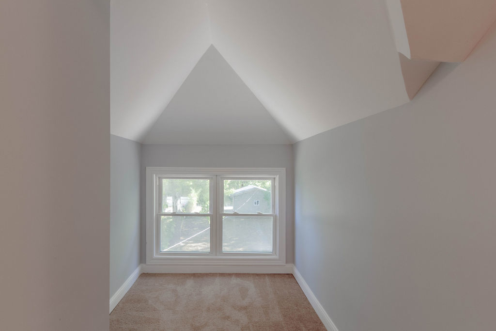 7933 S Constance Avenue, Chicago, IL 60617