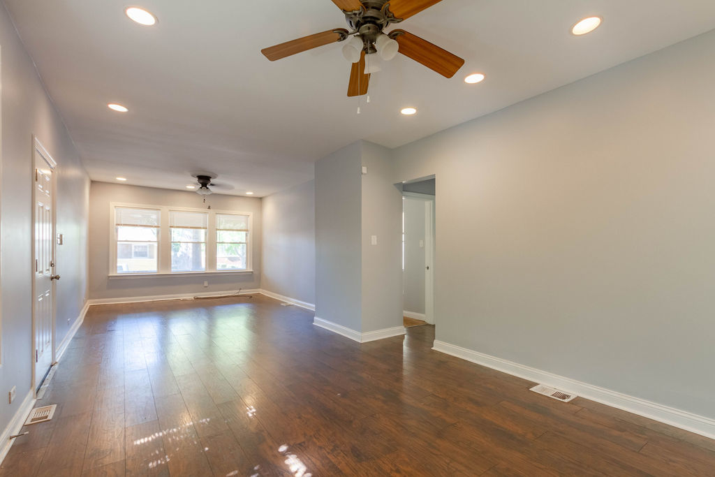 7933 S Constance Avenue, Chicago, IL 60617