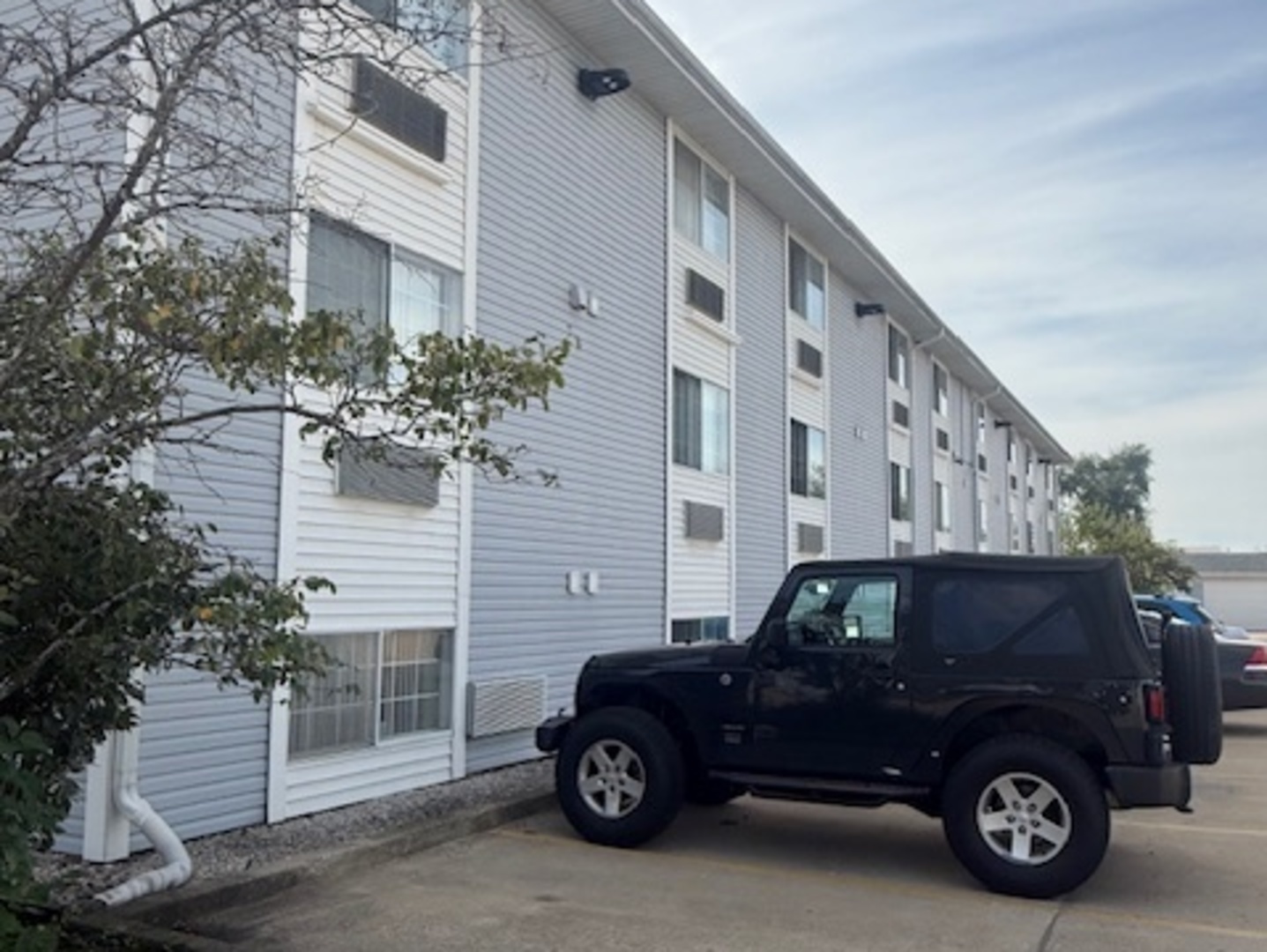 3170 W Monroe Street #309, Waukegan, IL 60085