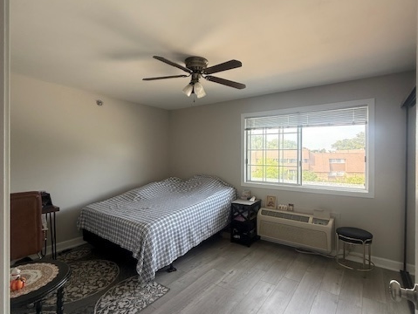 3170 W Monroe Street #309, Waukegan, IL 60085