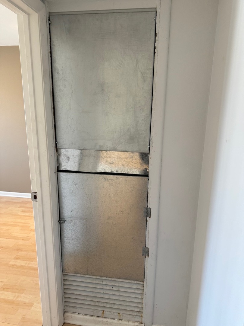 910 Beau Drive #211, Des Plaines, IL 60016