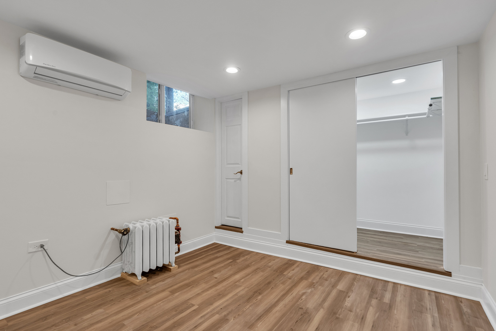 1155 Saint Johns Avenue #H, Highland Park, IL 60035