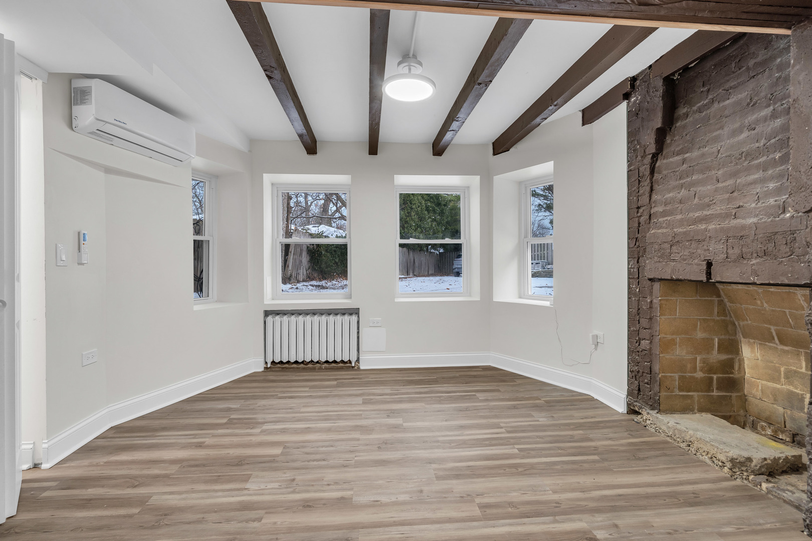 1155 Saint Johns Avenue #H, Highland Park, IL 60035