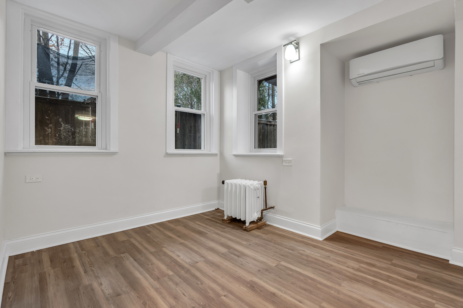 1155 Saint Johns Avenue #H, Highland Park, IL 60035