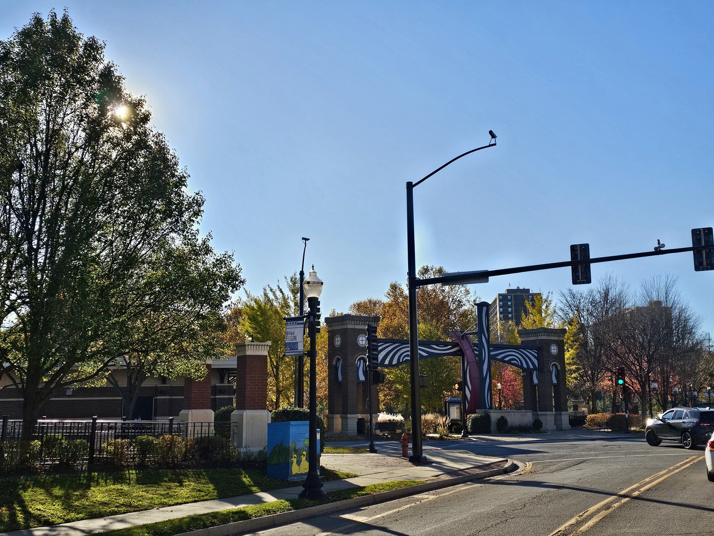 216 Prairie Street, Elgin, IL 60120