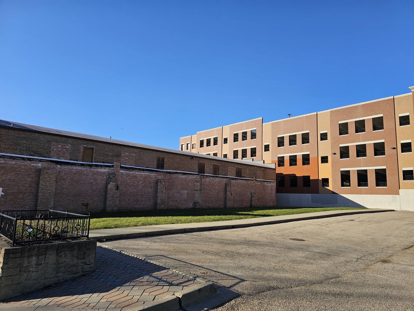 216 Prairie Street, Elgin, IL 60120