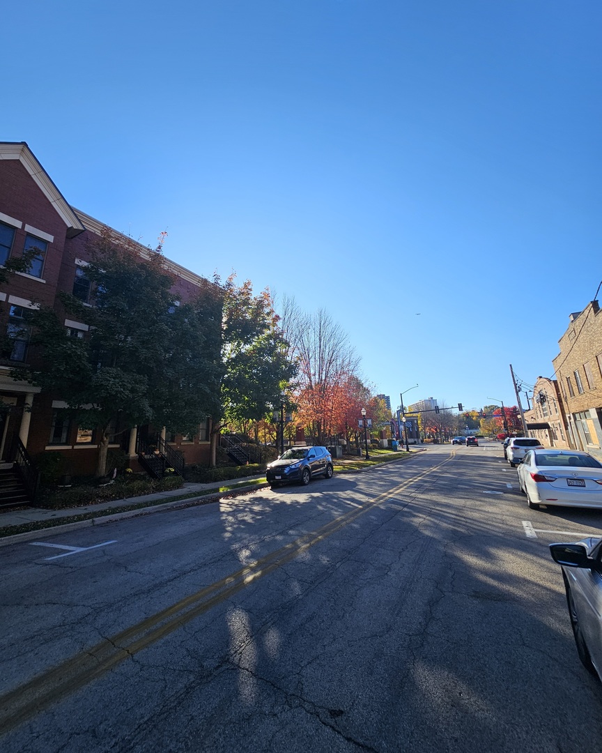 216 Prairie Street, Elgin, IL 60120