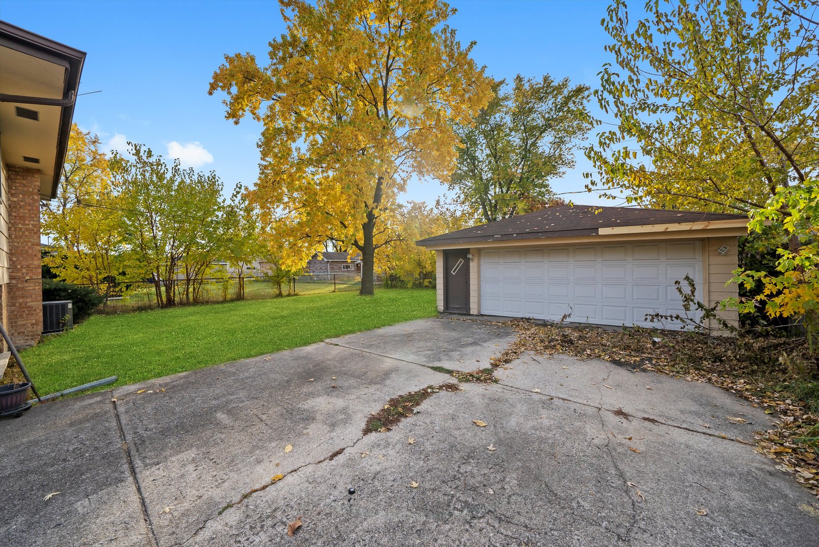 7228 S Oketo Avenue, Bridgeview, IL 60455
