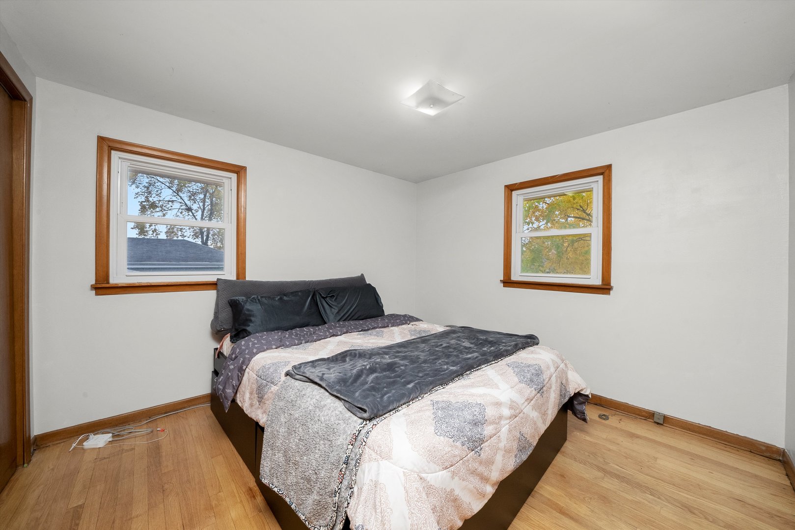 7228 S Oketo Avenue, Bridgeview, IL 60455