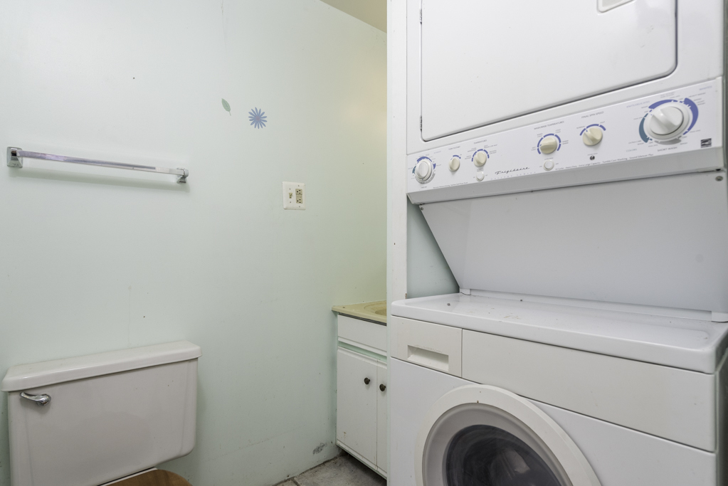 542 Normandie Lane, Round Lake Beach, IL 60073