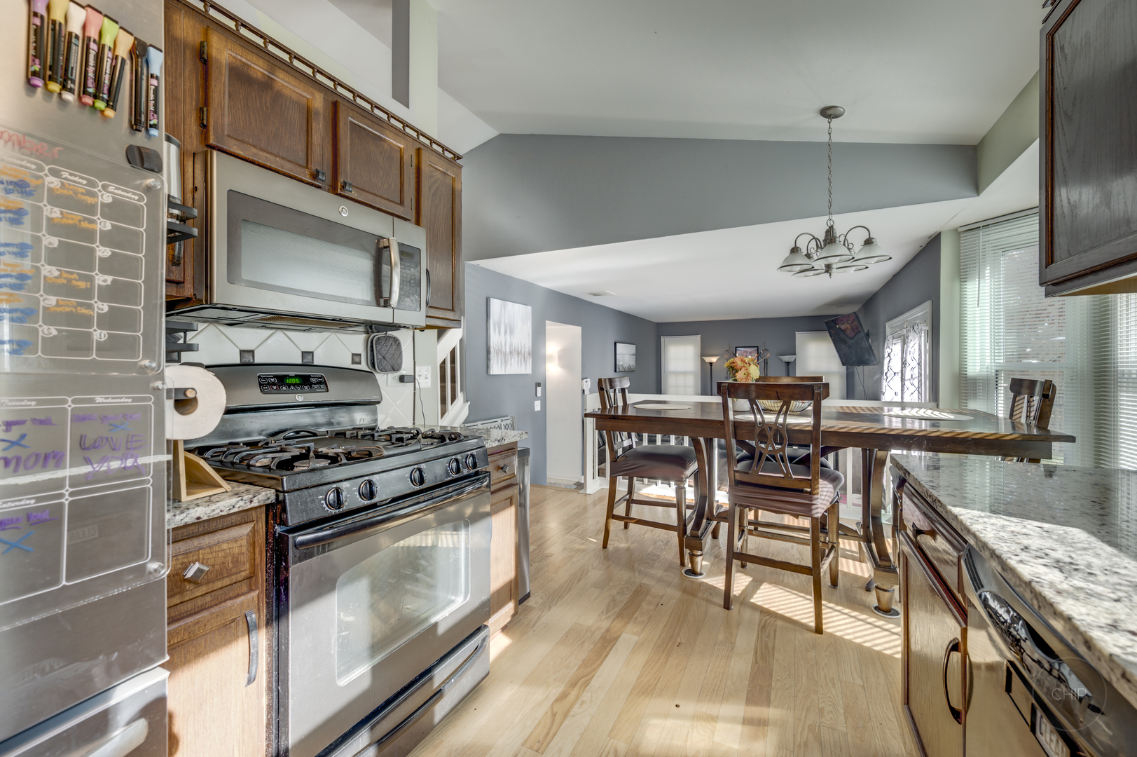 1133 JENNIFER Lane, Bolingbrook, IL 60440